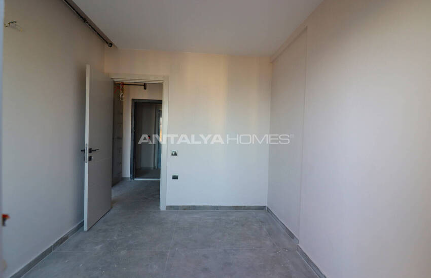 Chique Investeringsappartementen Te Koop Mersin, Tece 27