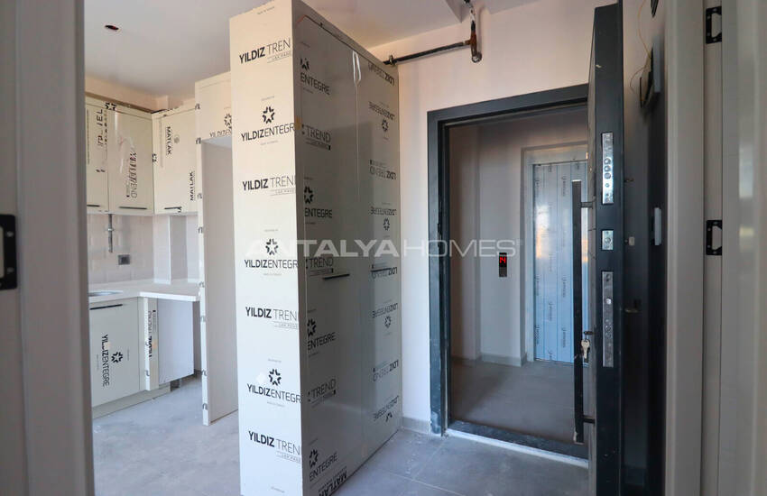 Chique Investeringsappartementen Te Koop Mersin, Tece 36