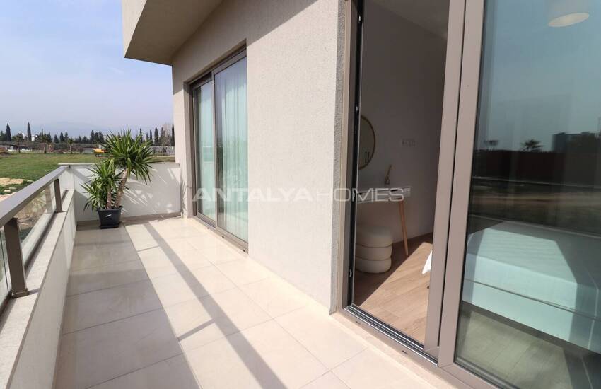 Sea and City View Apartments for Sale in Mersin Mezitli 23