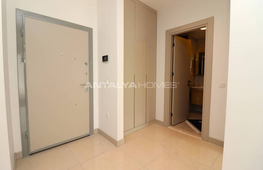 Sea and City View Apartments for Sale in Mersin Mezitli 24