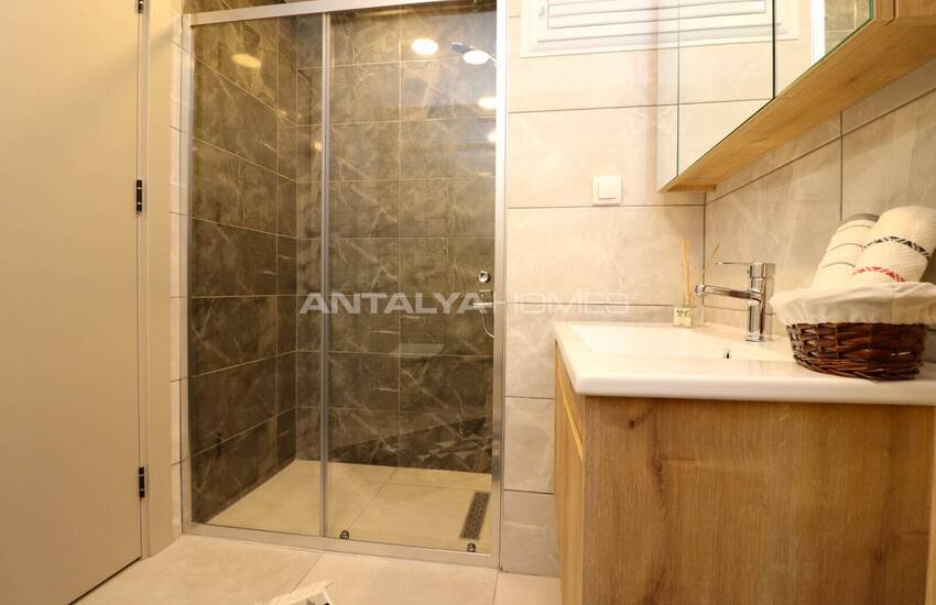 Sea and City View Apartments for Sale in Mersin Mezitli 20