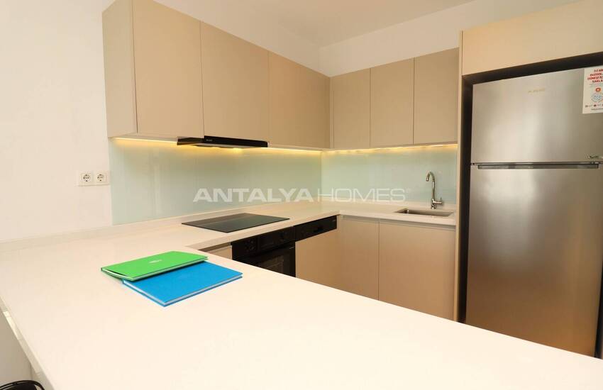 Sea and City View Apartments for Sale in Mersin Mezitli 19