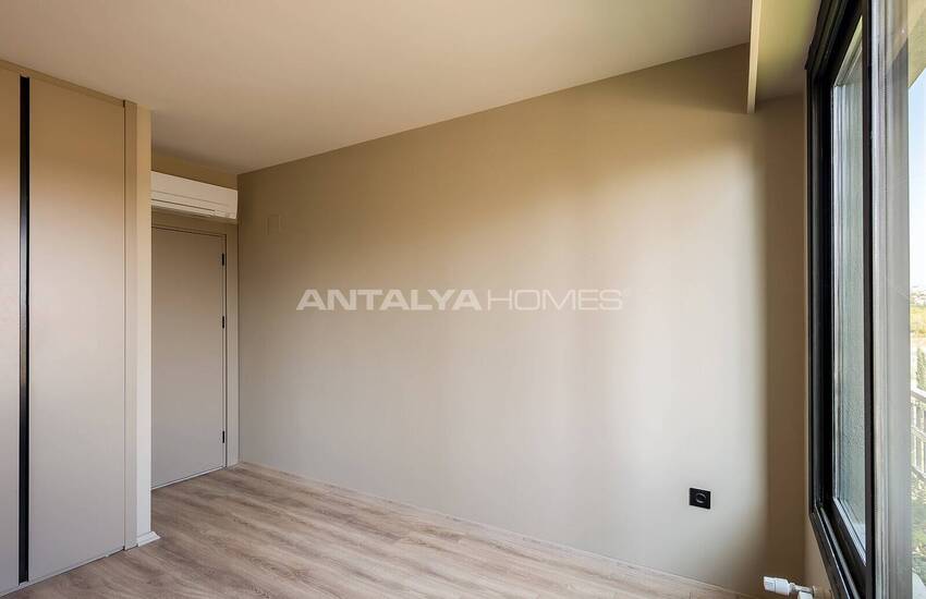 Investering Appartement Met 4 Slaapkamers In Mersin Fuatmorel 21