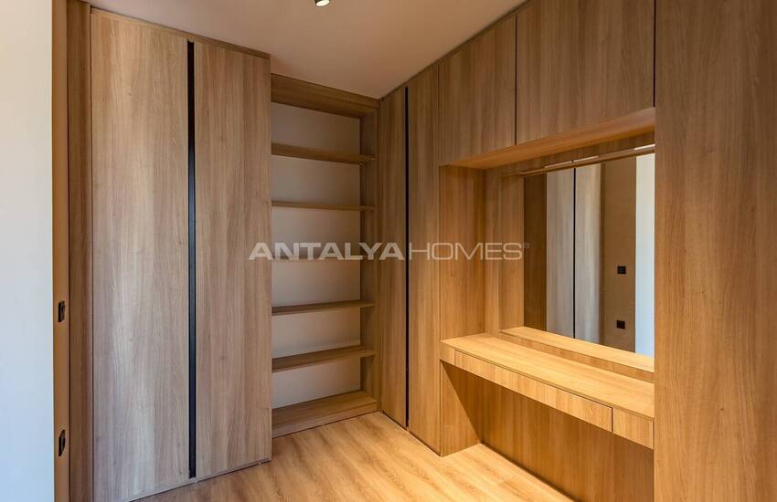 Investering Appartement Met 4 Slaapkamers In Mersin Fuatmorel 18