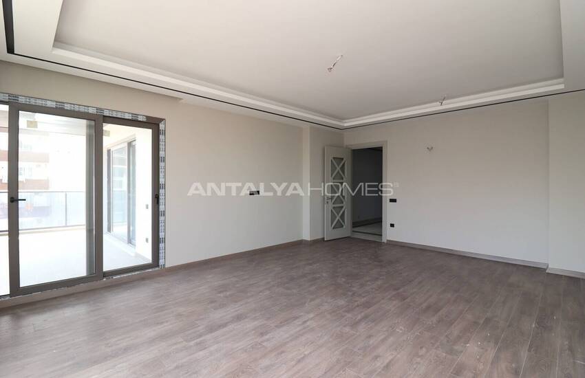 Ruime Woonkamers In Mersin Erdemli 8