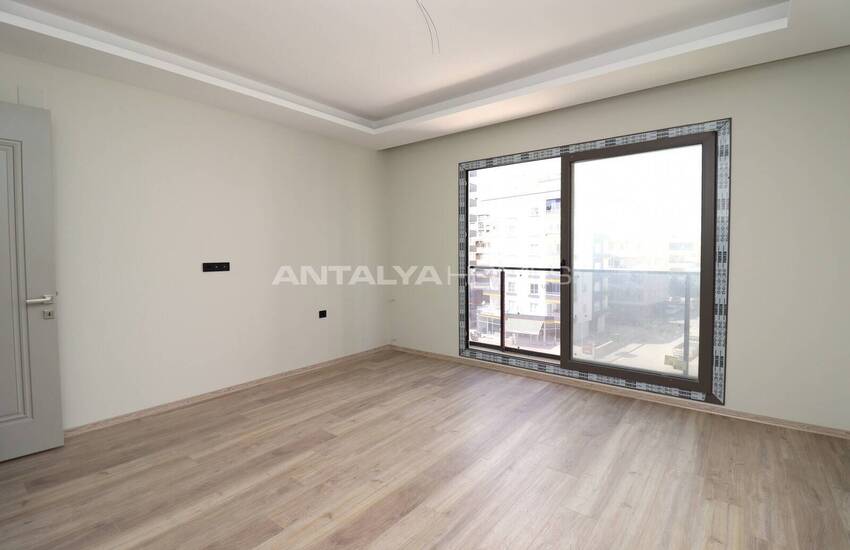 Ruime Woonkamers In Mersin Erdemli 13