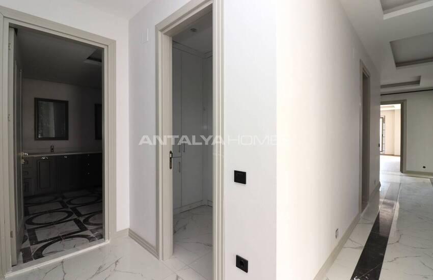 Ruime Woonkamers In Mersin Erdemli 34