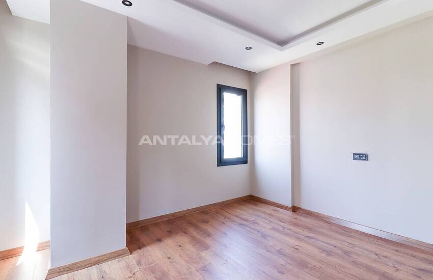 Ready to Move Apartment Near the Sea in Mersin Erdemli 10