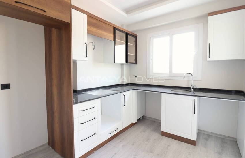 Apartments in a Complex with Extensive Features in Mersin Erdemli 14