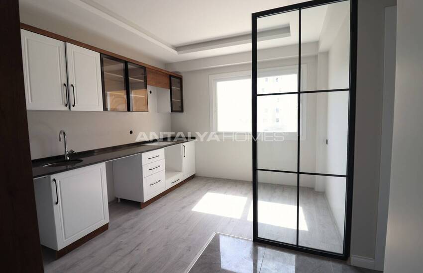 Apartments in a Complex with Extensive Features in Mersin Erdemli 16