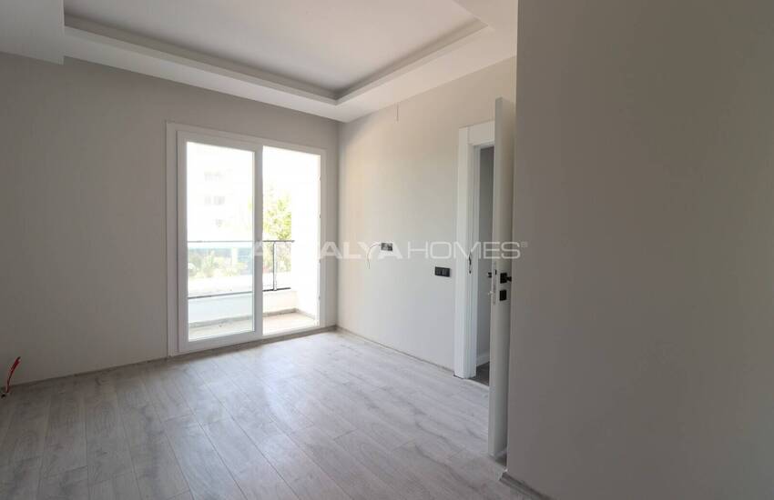 Apartments in a Complex with Extensive Features in Mersin Erdemli 18