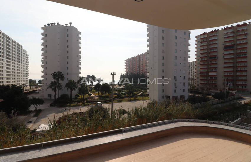 Квартиры с Видом на Город и Море в Мерсине, Томюк 23