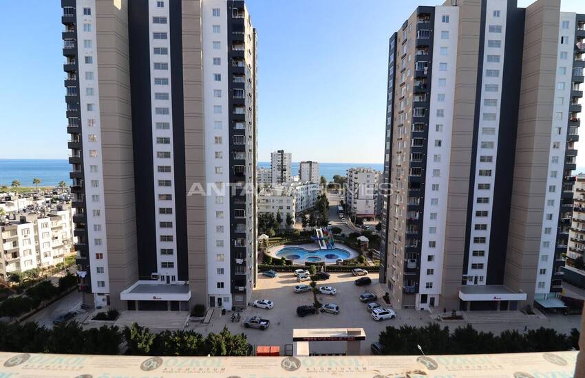 Mersin Tece'de Aquaparklı Site İçerisinde Şık Daireler 21