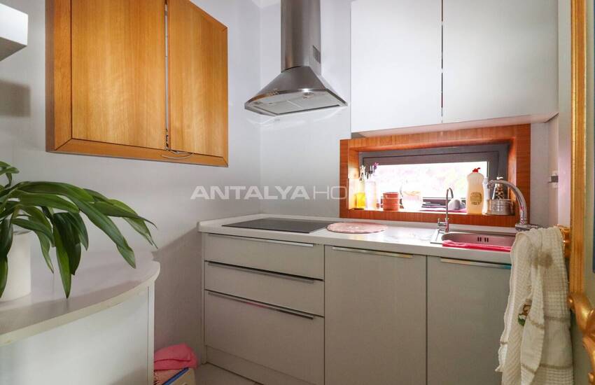 آپارتمان شیک 4 خوابه آماده تحویل در مرسین 25