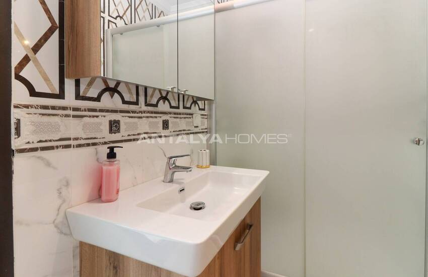 آپارتمان شیک 4 خوابه آماده تحویل در مرسین 39