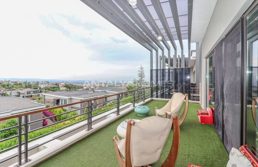 آپارتمان شیک 4 خوابه آماده تحویل در مرسین 42