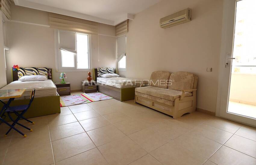 Immobilier Dans Une Résidence Avec Plage Privée À Mersin 26