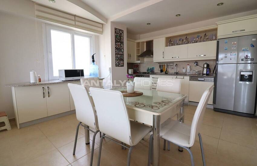 Immobilier Dans Une Résidence Avec Plage Privée À Mersin 18