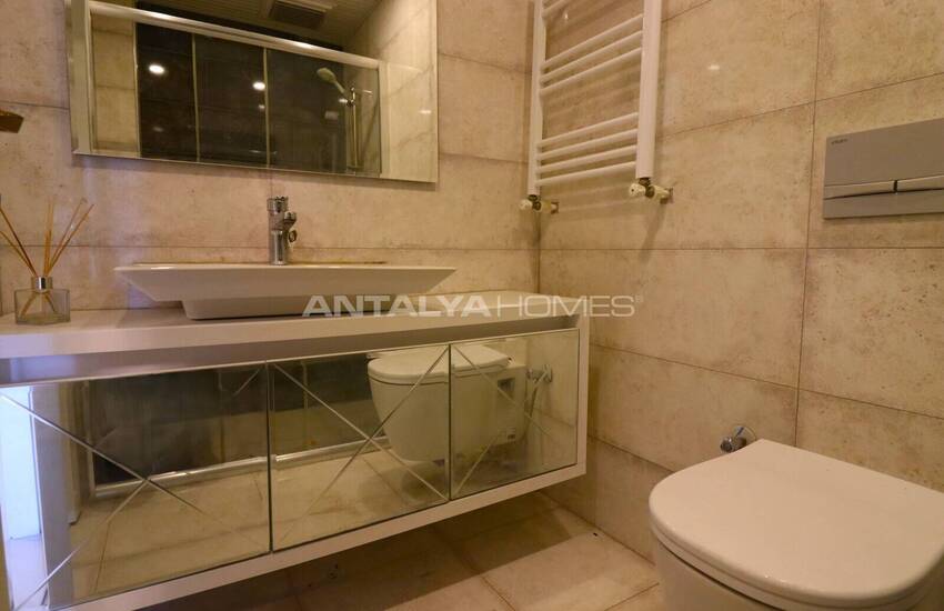 Tece'de Plaja Yürüme Mesafesinde Ebeveyn Banyolu Daireler 56