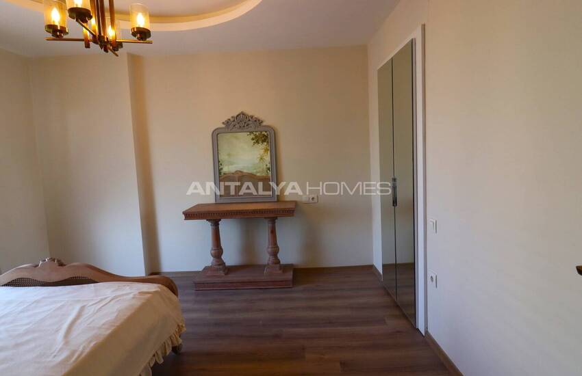 Tece'de Plaja Yürüme Mesafesinde Ebeveyn Banyolu Daireler 37