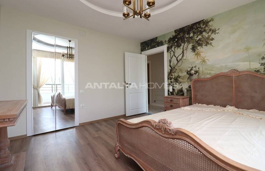 Tece'de Plaja Yürüme Mesafesinde Ebeveyn Banyolu Daireler 49