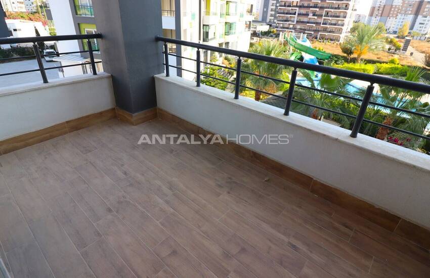 Tece'de Plaja Yürüme Mesafesinde Ebeveyn Banyolu Daireler 61