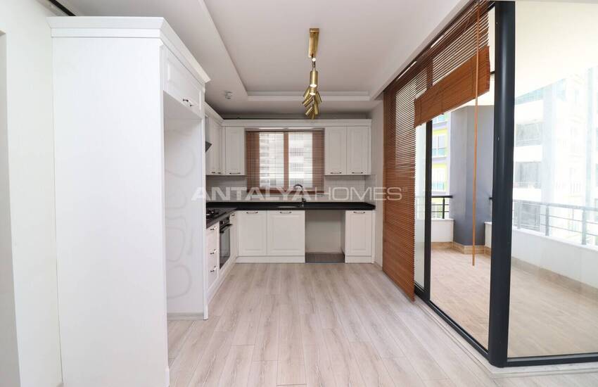 Tece'de Plaja Yürüme Mesafesinde Ebeveyn Banyolu Daireler 48