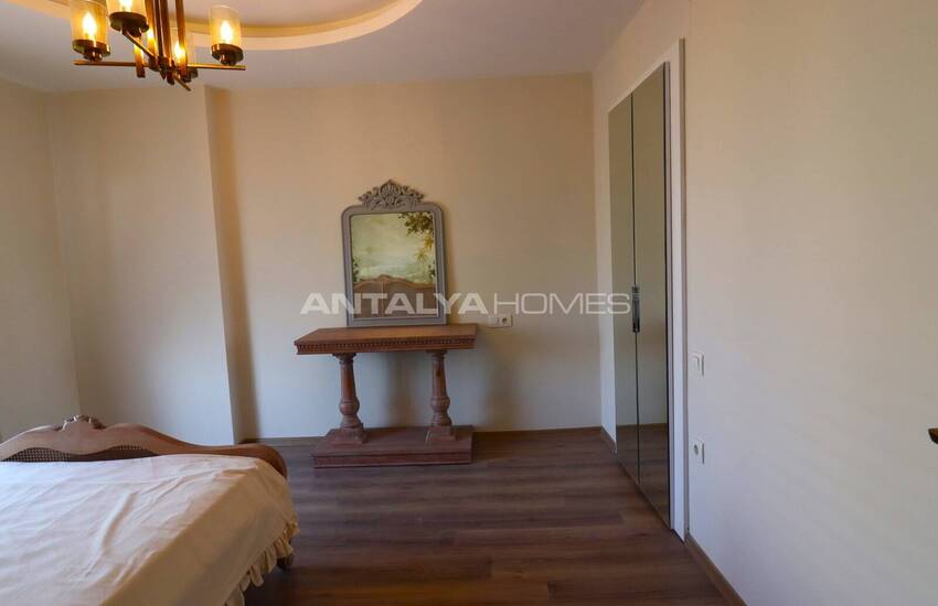 Tece'de Plaja Yürüme Mesafesinde Ebeveyn Banyolu Daireler 37