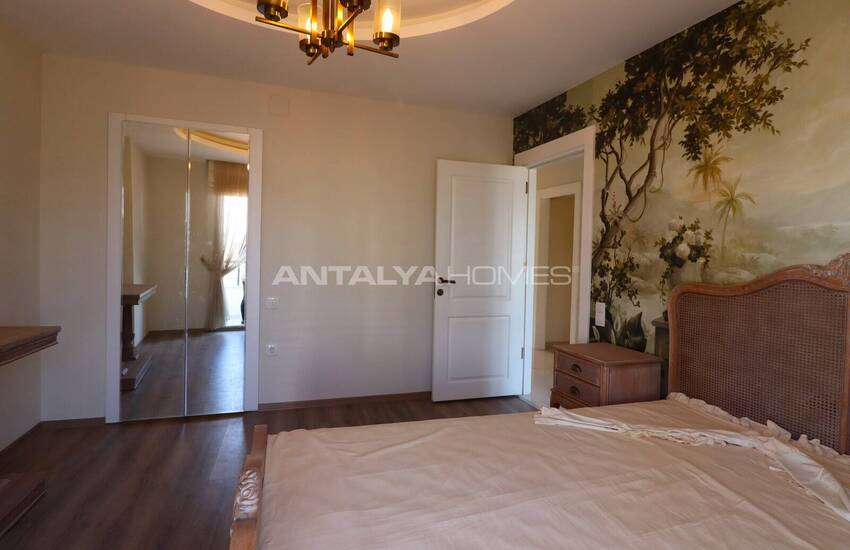 Tece'de Plaja Yürüme Mesafesinde Ebeveyn Banyolu Daireler 39