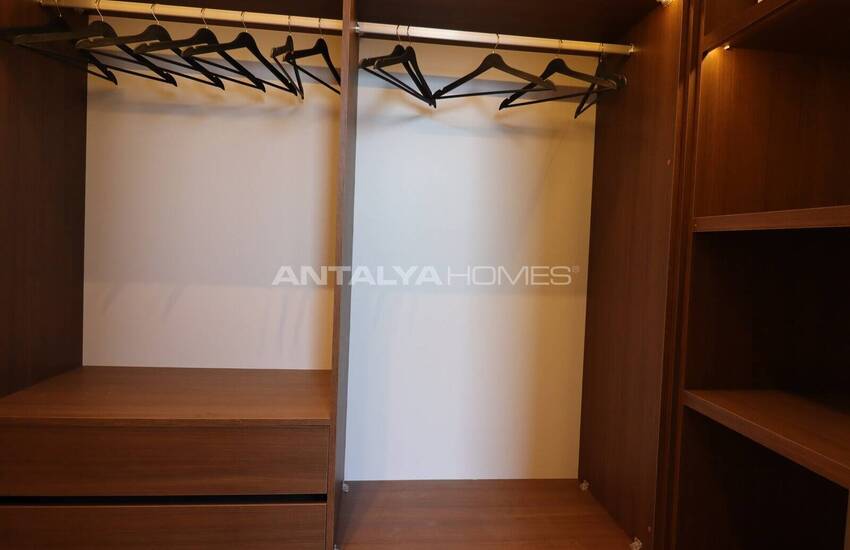 Flats Met Grote Ruimten In Mersin Met Prachtig Uitzicht 32