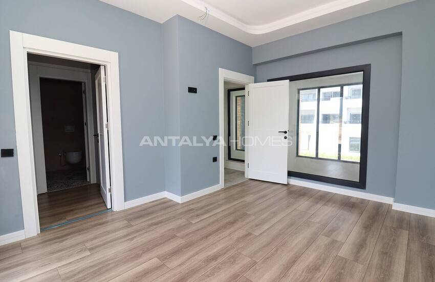 فيلا بحرفية عالية الجودة وإطلالة على المناظر الطبيعية في مرسين 10