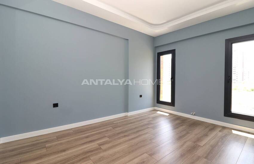 فيلا بحرفية عالية الجودة وإطلالة على المناظر الطبيعية في مرسين 11