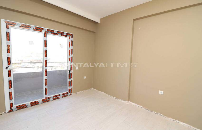 New Build Flats in Complex Close to Beach in Mersin Erdemli 19