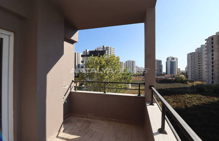 New Build Flats in Complex Close to Beach in Mersin Erdemli 20