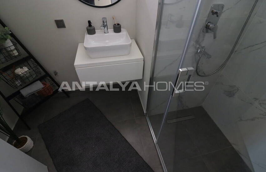 Новые квартиры рядом с морем в Мерсин Аяс 29