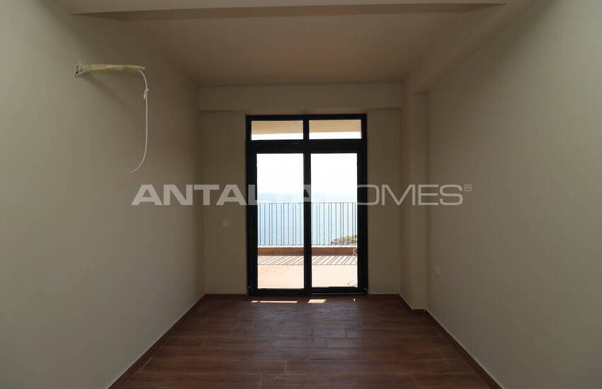 Key-ready Apartments with Sea Views in Ayaş Mersin 20