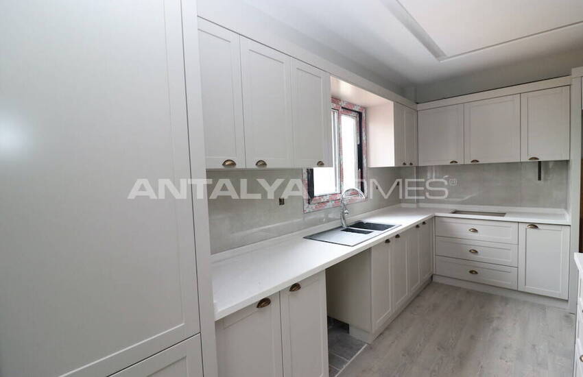 Mersin Mezitli'de Sosyal Olanaklara Yakın Sıfır Daireler 17