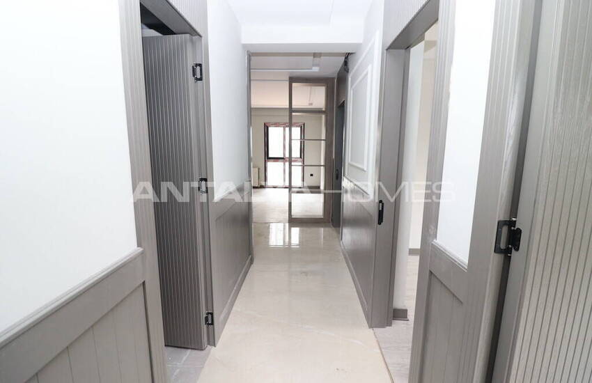 Mersin Mezitli'de Sosyal Olanaklara Yakın Sıfır Daireler 24