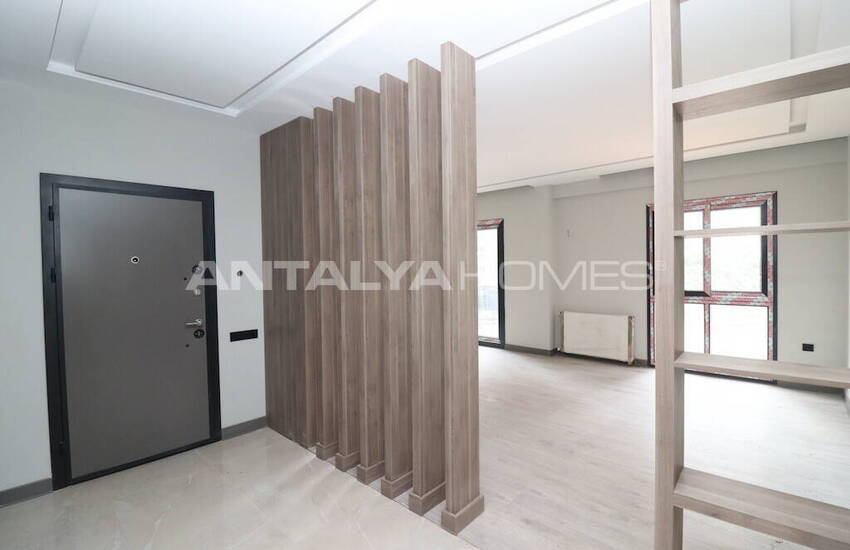 Mersin Mezitli'de Sosyal Olanaklara Yakın Sıfır Daireler 22