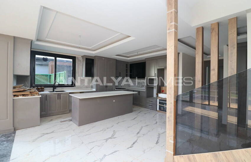 Виллы С Видом На Город И Море В Мезитли Мерсин 13