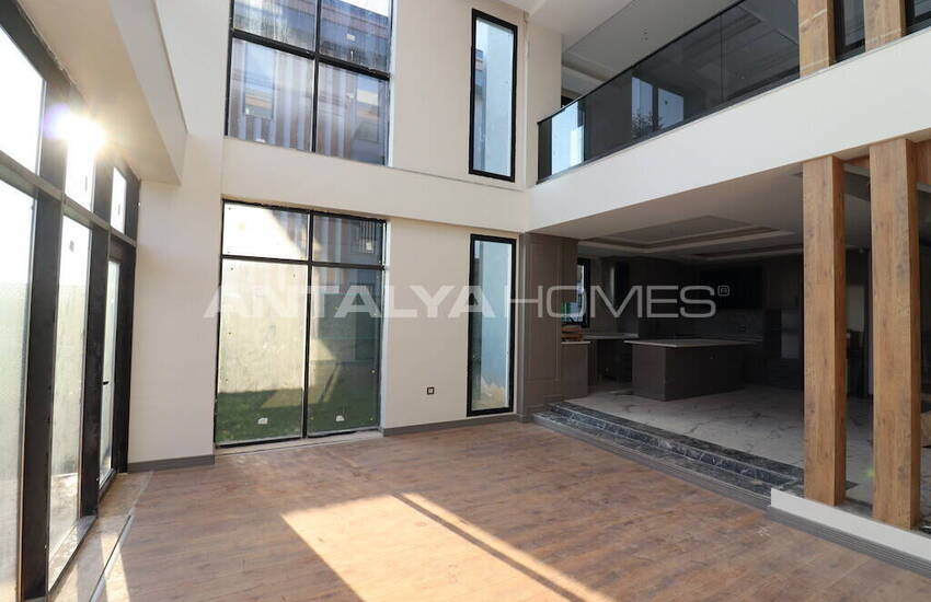 Виллы С Видом На Город И Море В Мезитли Мерсин 11