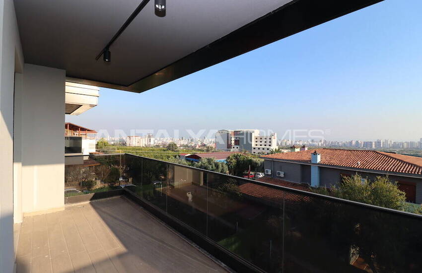 Виллы С Видом На Город И Море В Мезитли Мерсин 31