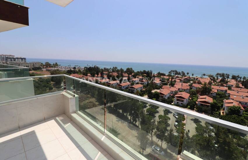 Mersin'de Havuzlu Sitede Uygun Fiyatlı Deniz Manzaralı Daire 21