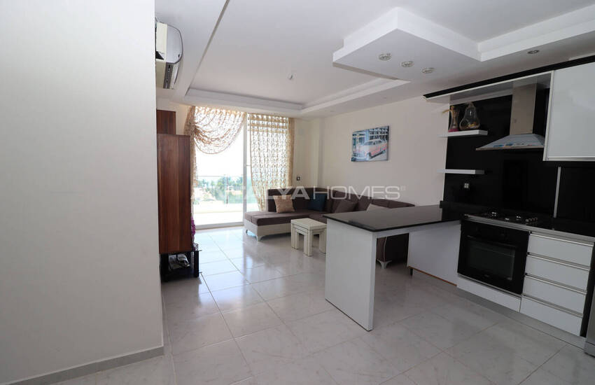 Mersin'de Havuzlu Sitede Uygun Fiyatlı Deniz Manzaralı Daire 14