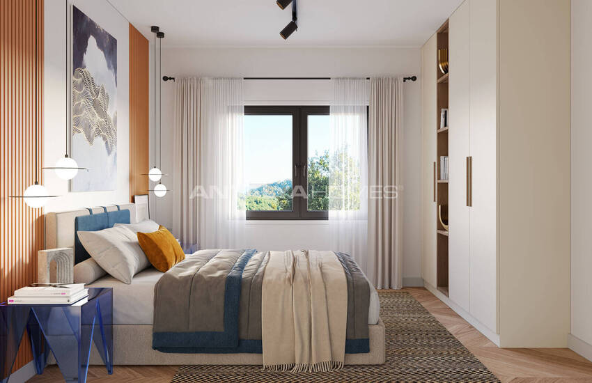 Mersin Ayaş'ta Havuzlu Site İçinde Satılık Daireler 11