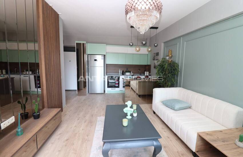 Mersin'de Plaja Yakın Havuzlu Sitede Uygun Fiyatlı Daireler 11