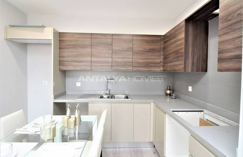 Well Located Real Estate in a Complex in Istanbul Kadikoy