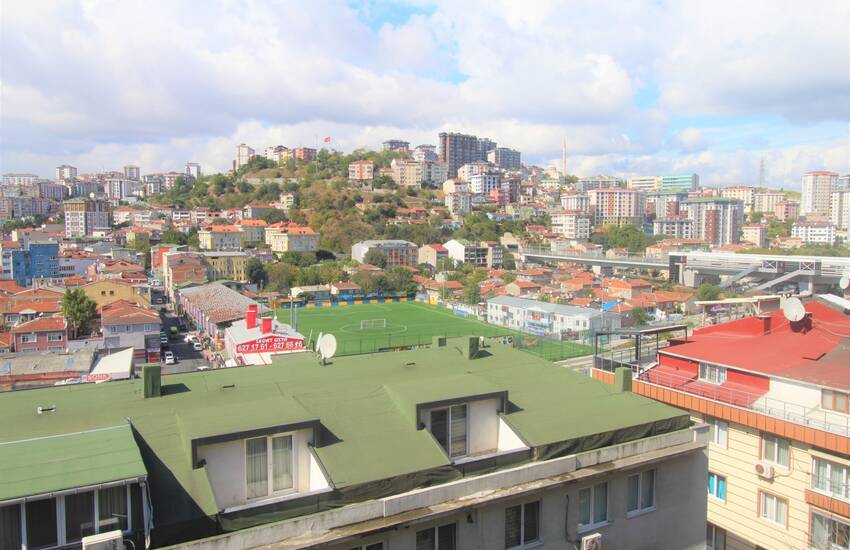 Luxury 2+1 Apartment Near Public Transport in Eyupsultan