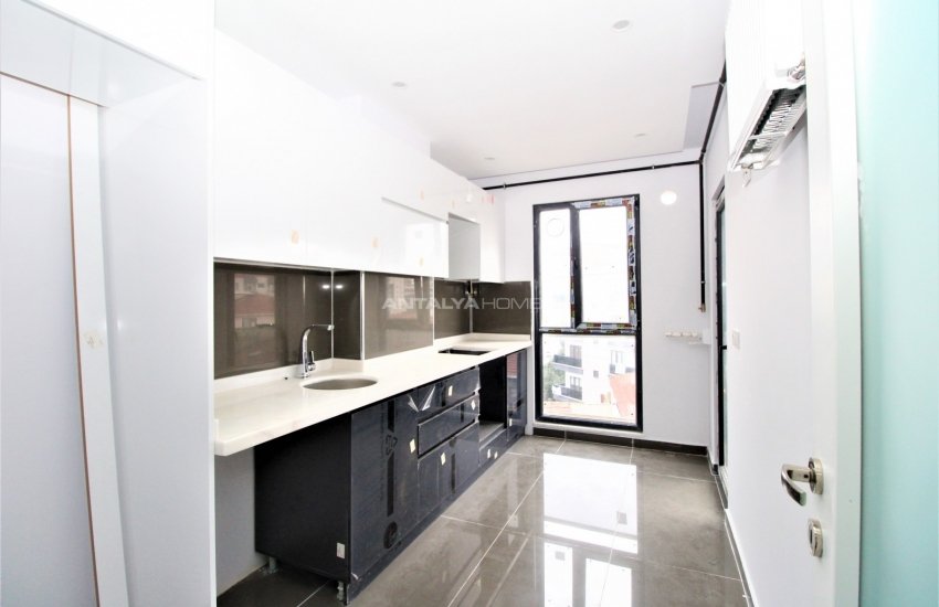 New Build Luxe Apartments Near Airport in Kartal Istanbul