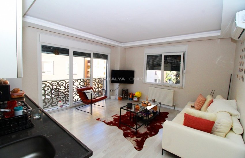 Modern Istanbul Apartment in a Decent Neighborhood in Kadikoy